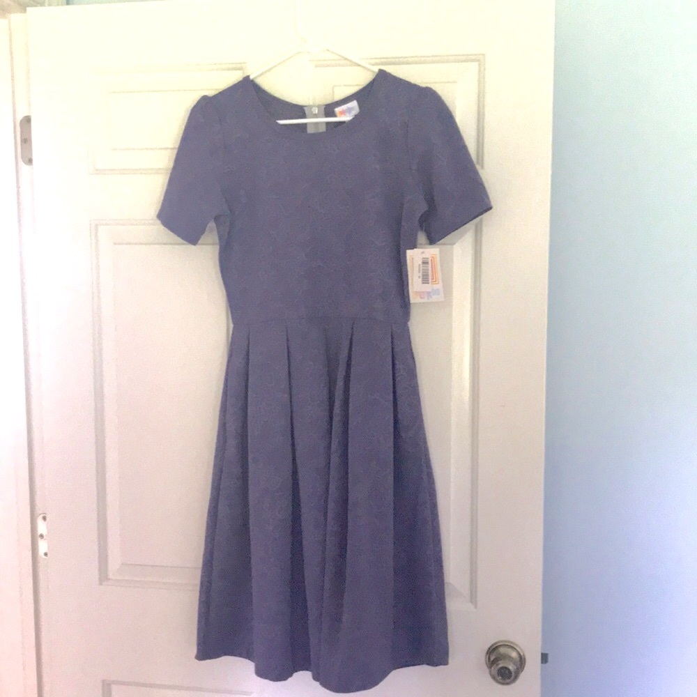 LuLaRoe Amelia Purple Stamped Roses Dress Size M